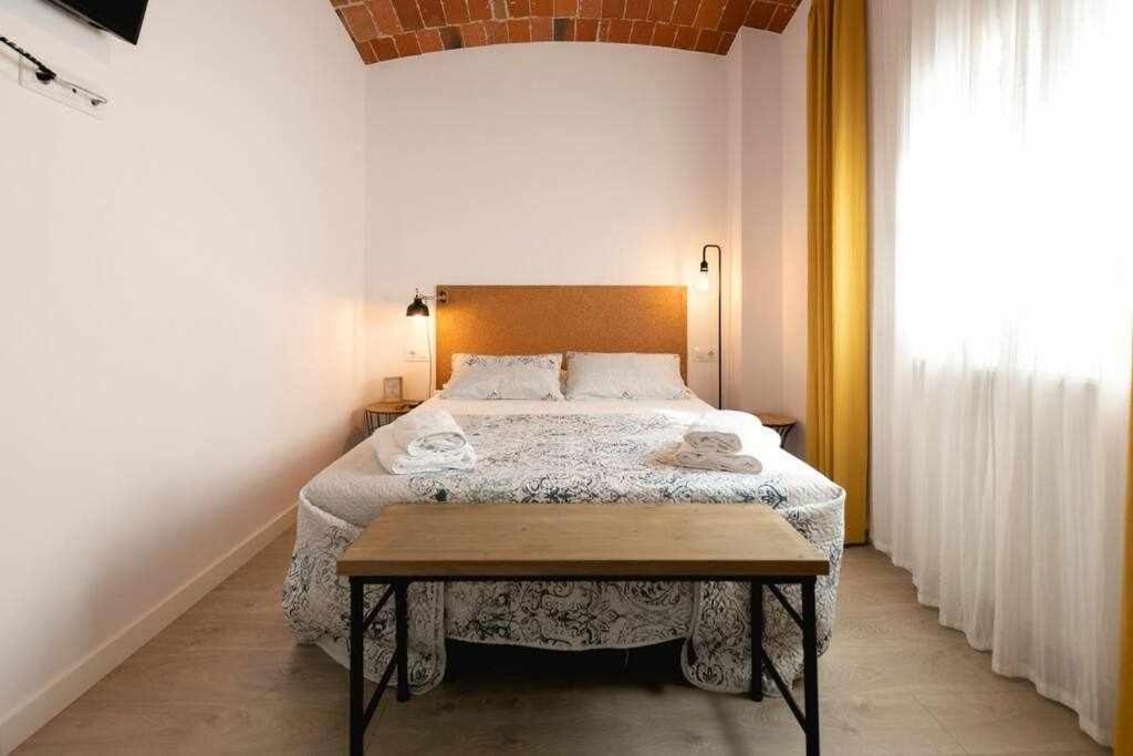 Newly Renovated Room W Pool & Bikeparking Girona Rum bild